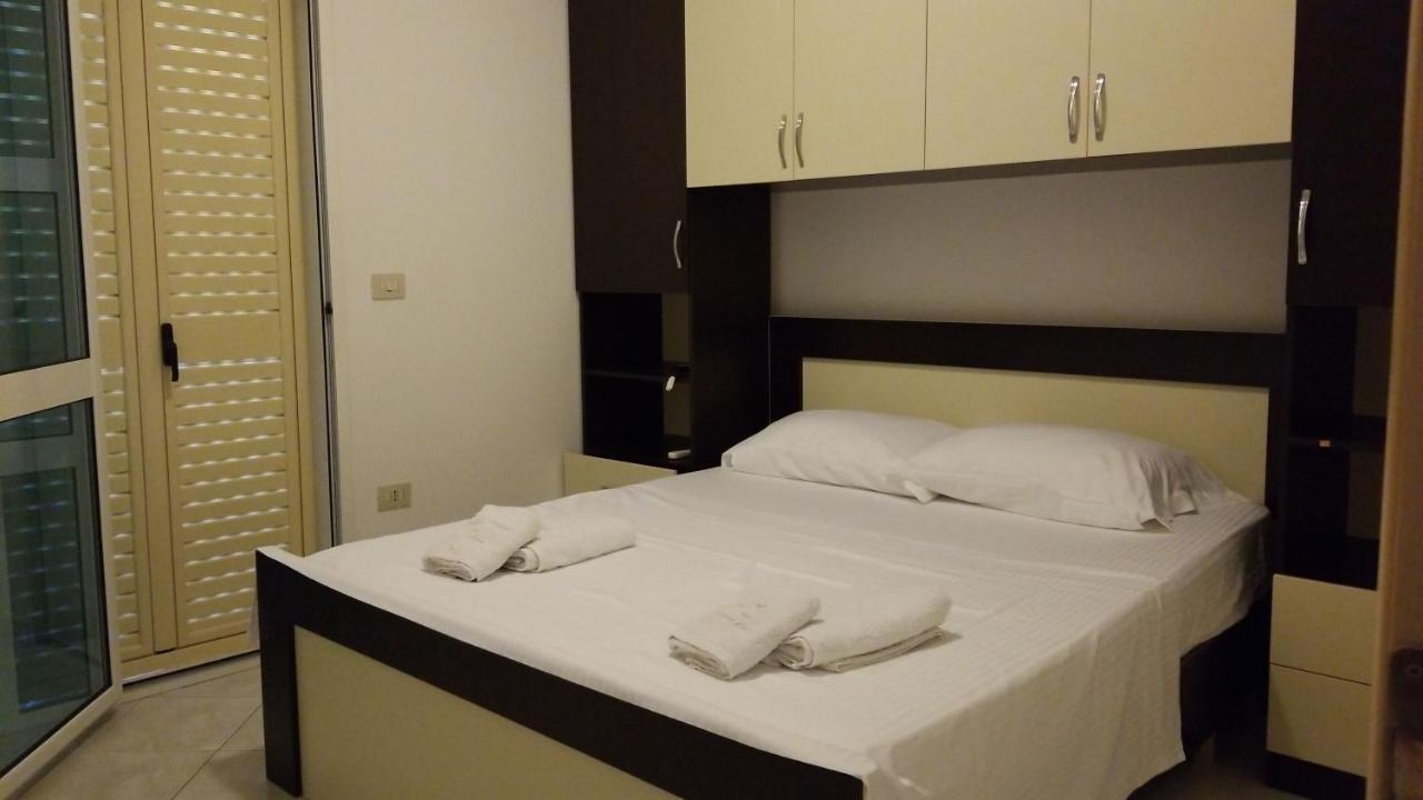Apartments Rezidenca Sinani 奥里库姆 外观 照片