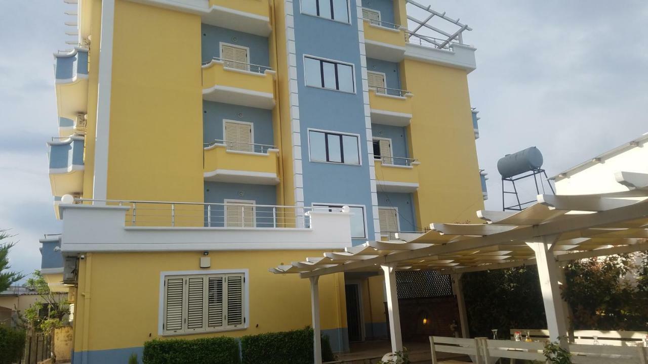 Apartments Rezidenca Sinani 奥里库姆 外观 照片
